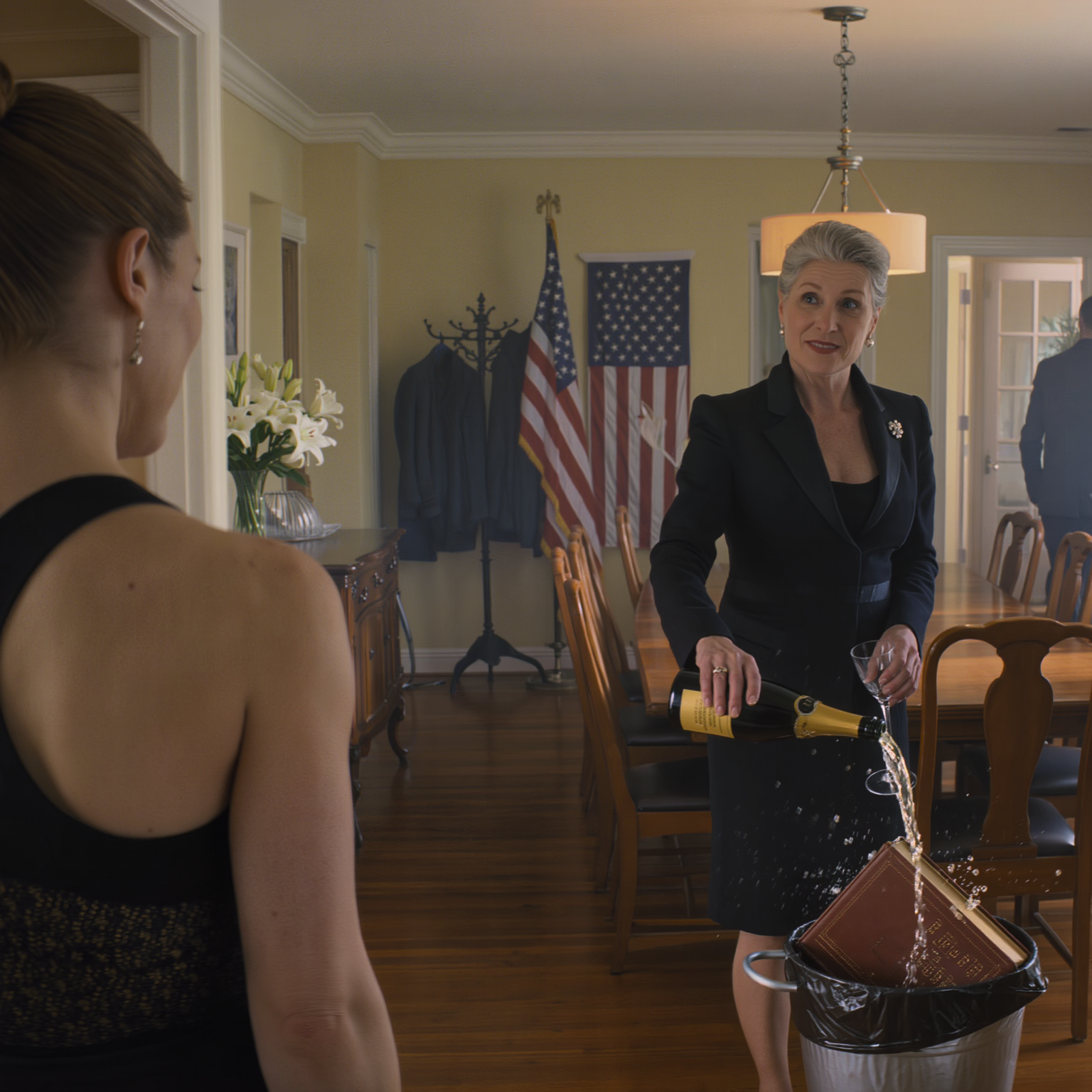 Al funerale, mio ​​nonno mi ha lasciato il suo libro di scacchi. Mia madre lo ha buttato nella spazzatura: “È spazzatura. Toglilo dalla mia vista”. Ho aperto le pagine e sono andato in banca. L’addetto ai prestiti è impallidito: “Chiama l’FBI: non è la proprietaria della casa”.