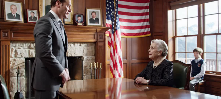 Una settimana prima del mio compleanno, i miei tre figli mi hanno presentato un “accordo di vita” dall’altra parte del tavolo, sorridendo freddamente, come se non avessi scelta. Non sapevano che possedevo ancora un ranch di 720 acri, possedevo 5 milioni di dollari in trust e avevo un piano per cancellare quei sorrisi compiaciuti dai loro volti.