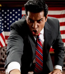 Durante la lettura del testamento alla Winslow Albbright, i miei due figli mi bloccarono il posto come fossero guardie del corpo e dissero freddamente: “Non sei qui”. L’intera sala piombò in un silenzio di tomba, il tappeto persiano sotto i miei piedi inghiottì ogni respiro. Tenni la mia cartella blu navy, la aprii su un vecchio documento del 2008, e poi l’avvocato uscì e chiese qualcosa che nessuno si aspettava.