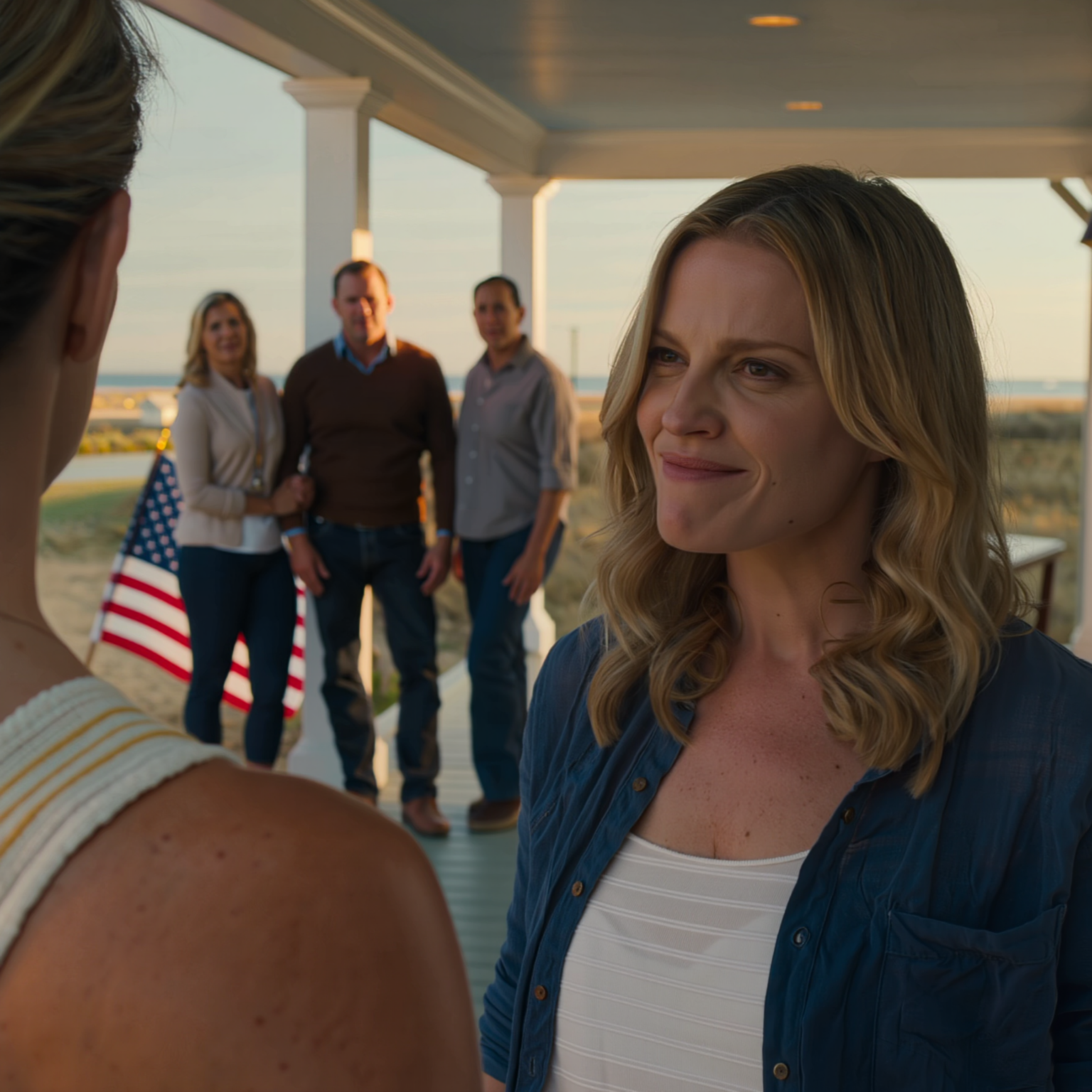 Mia sorella, invidiosa, mi ha chiamato proprio mentre stavo portando dentro la spesa dal bagagliaio e mi ha detto freddamente che avevo solo 24 ore per lasciare la mia casa al mare perché era “già stata venduta”, mentre i miei genitori ridevano in sottofondo come se fossi io lo zimbello, ma nel momento in cui ho fatto una domanda sulla società di intermediazione, il tono dall’altra parte è cambiato.