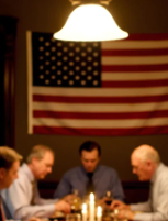 Mio figlio rise e disse che sua moglie sarebbe rimasta “a casa mia per un po'”. Mi alzai e dissi: “Strano… non vivo lì da 2 mesi”. La sua voce tremava: “Aspetta… allora dove hai vissuto esattamente?”