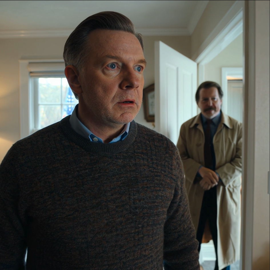 Lo abbaiò attraverso il tavolo del Ringraziamento come un giudice che legge una sentenza. “Sei in punizione finché non chiedi scusa a tuo fratello.”